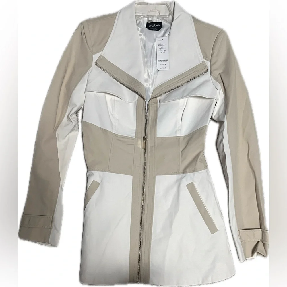 NWT $149 BEBE trench tan beige cream colorblock peplum flare trench jacket S - Picture 3 of 7